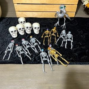 Assorted Halloween Skeletons